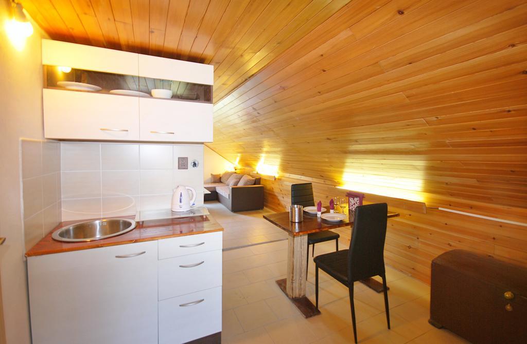 Zbraslav Apartment Prague